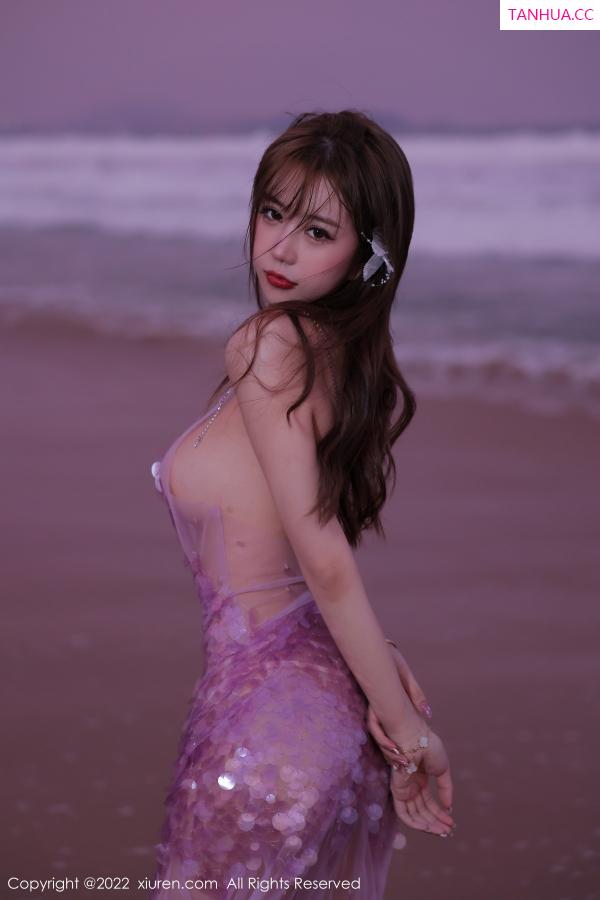 tina_甜仔  [XiuRen]高清写真图 2022.11.22 No.5890 tina_甜仔 海南旅拍第12张图片